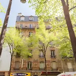 Appartement 2 pièces avec vue Tour Eiffel